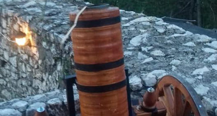 Namjenski top, poklon Sarajeva Velikoj Kladuši