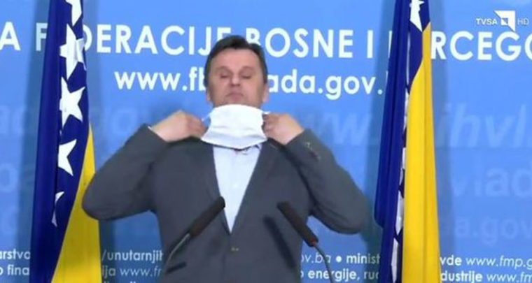 Kako kopirati federalnog premijera