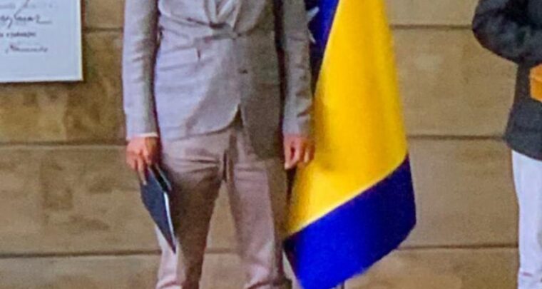 Bosna donira vakcine i respiratore