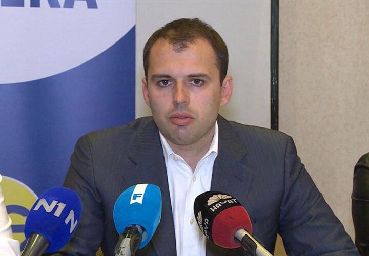 Hreuf Bajrović se hlopta!