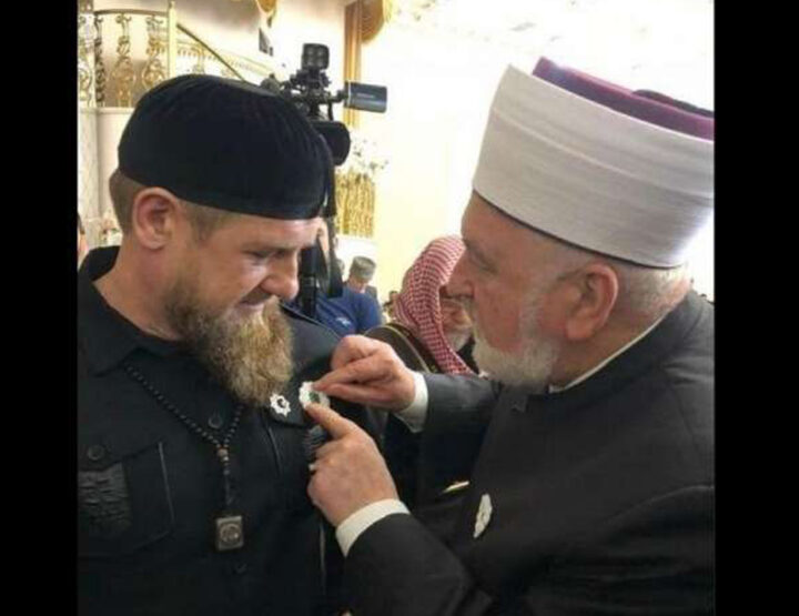 Dokoni 'Hižaslav' gramatiku krsti