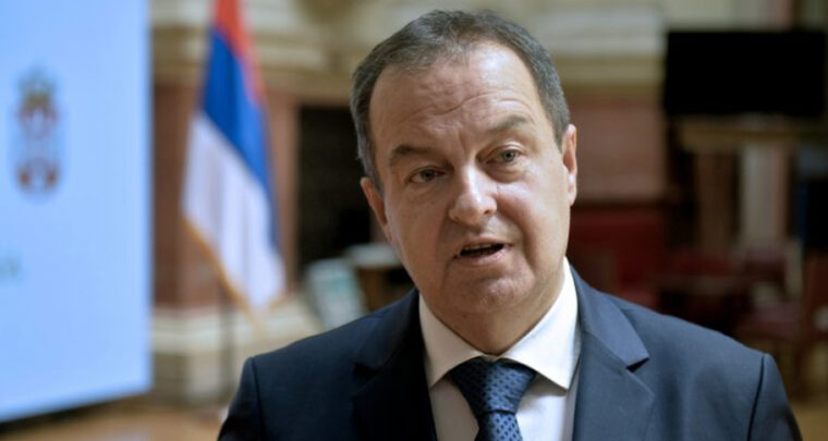 Opasne rekreativne šetnje političara