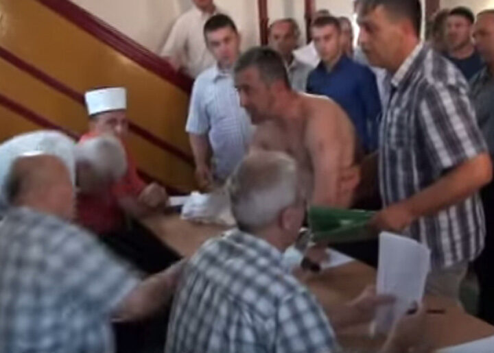 Blagajnički maksimum i minimum vjerske tolerancije