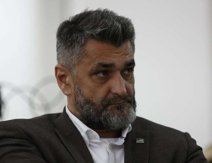 Emir Suljagić : 02. Maja ne radimo, roštiljam!
