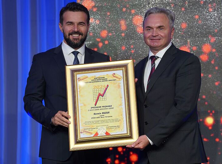 Kanton Sarajevo plaća vodu i komunalije džamijama?