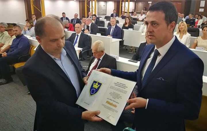 Antivijesti prljave savjesti