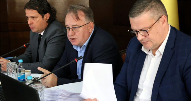 Prepisivačkim putevima i puteljcima Dodika