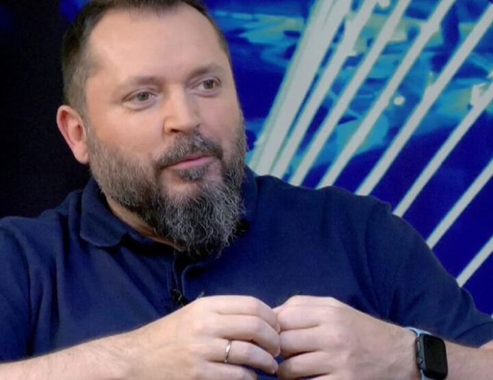 Država iz vica, 'karma kao kurva' i kolumna za patriote početnike