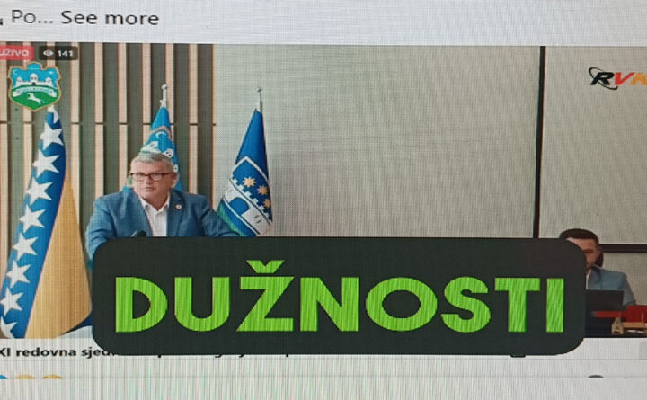 Opštinska govornica kao seksualna ispovijedaonica