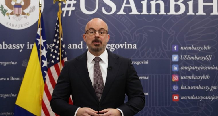 Drugi 'žuti karton' Amerike za Zukana